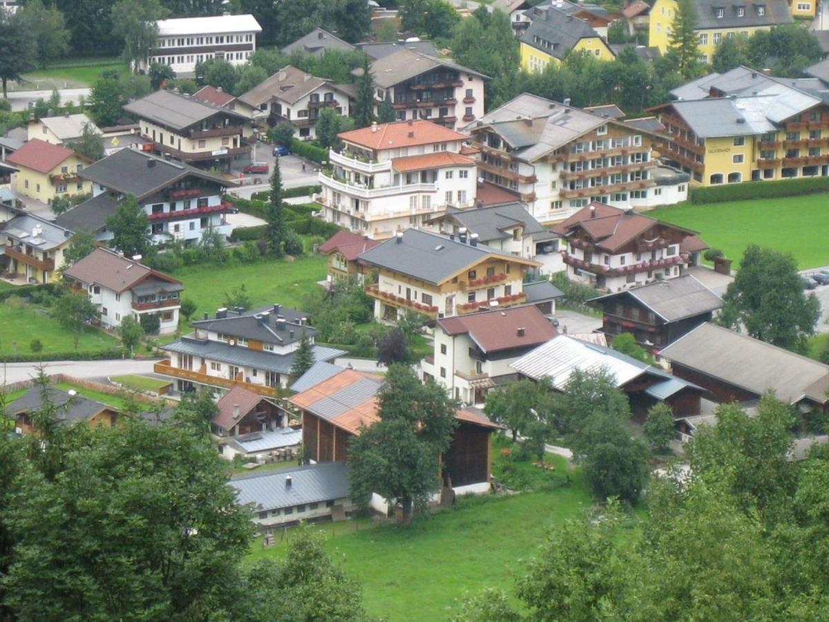 Apartment In Kaprun Near Ski Lift Esterno foto